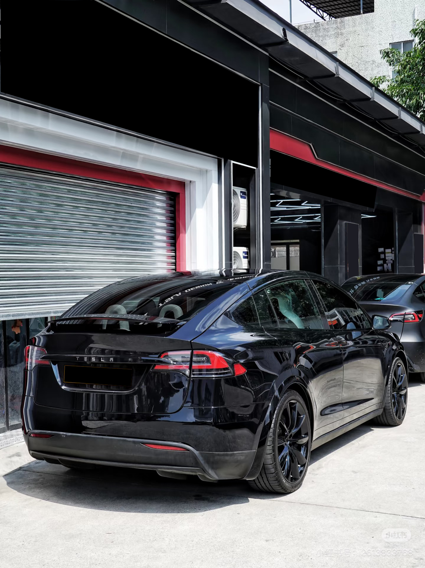 Carbon Black Metallic